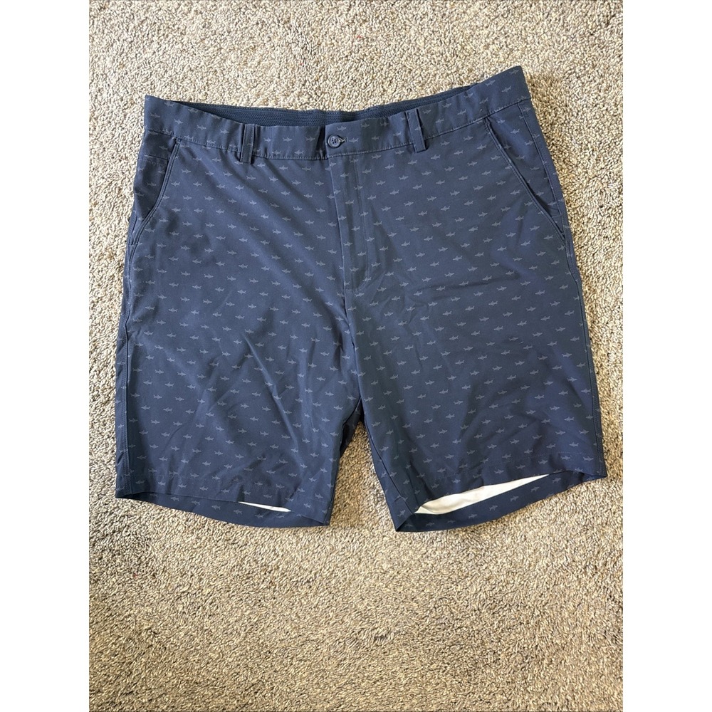 Walter Hagen Men's Golf Shorts Blue Shark Print Inseam 9" Size 38